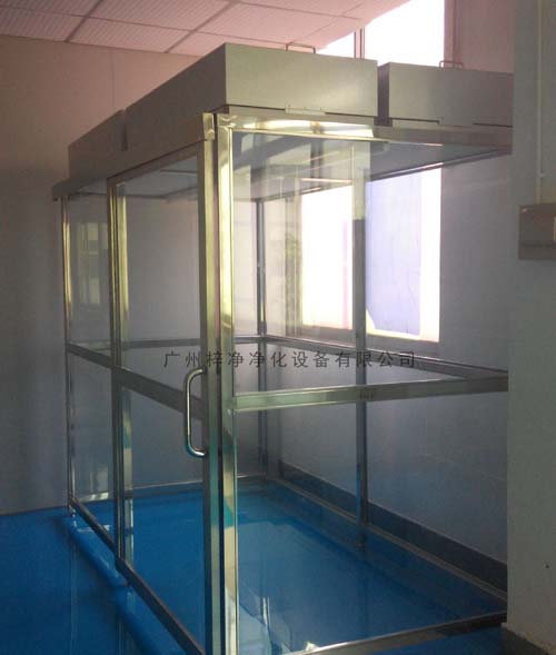 潔凈棚FFU的箱體和高效過濾器采用分體式設計,安裝,更換高效更方便。