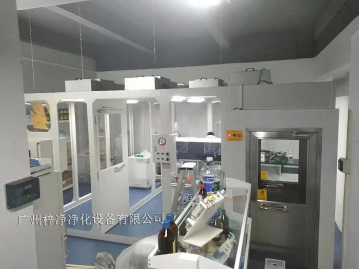 風淋室、傳遞窗、潔凈棚作為無塵室中的重要組成部分